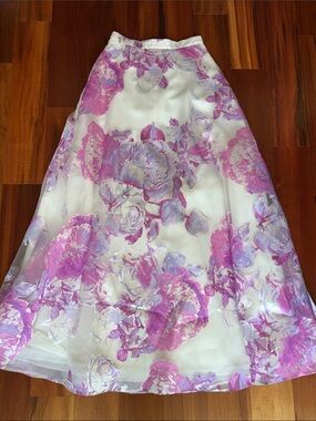 Full maxi skirt